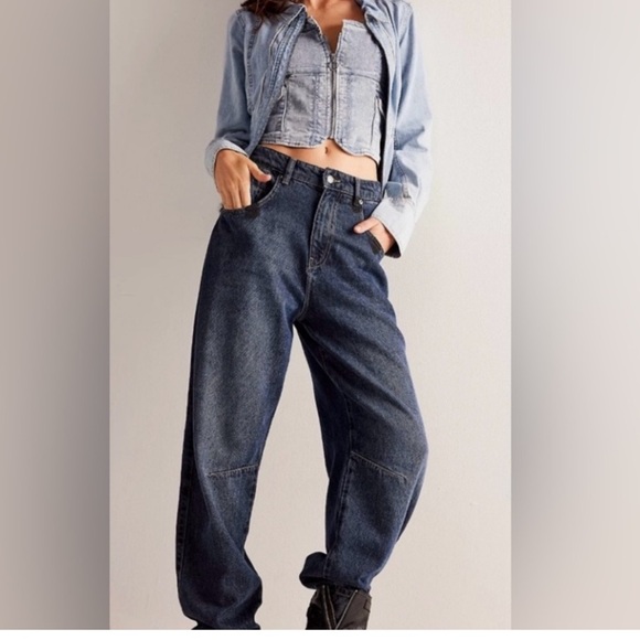 Free People “ We The Free” Augusta High Rise Slim Barrel Jeans size 28 - Picture 3 of 11